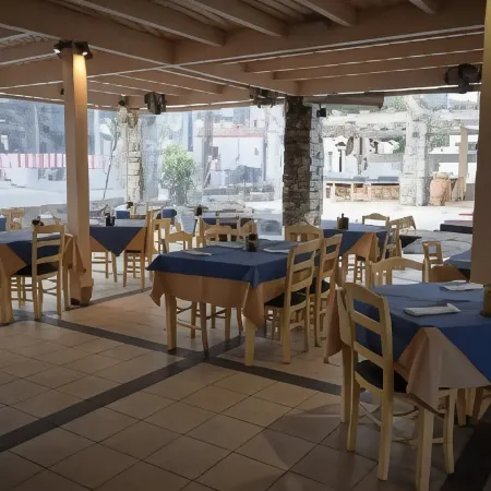 Matina Pefkos Aparthotel