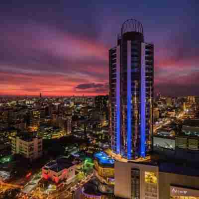 Embassy Suites by Hilton Santo Domingo Hotel Exterior