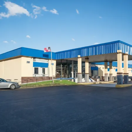 Days Inn by Wyndham Fort Wright Cincinnati Area