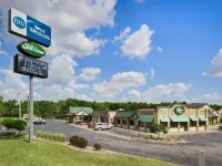 Best Western Tomah Hotel Hotels in Tomah