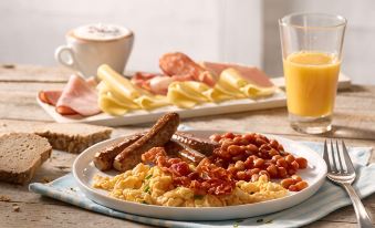 Premier Inn Liverpool John Lennon Airport