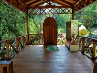 Villa Dan Cafe Air Luwihajahill