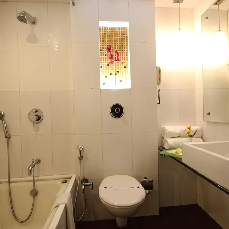 Vihang's Inn Hotels in Thane