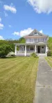 4-bedroom house in historic Berkeley Springs with AC, WiFi & Hot Tub - Wifi