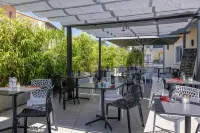 The Originals Boutique, Hotel l'Occitan, Aubagne Hotels in Auriol