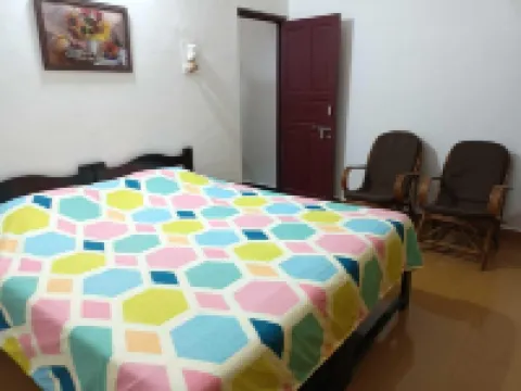 Villa AlexMarie guest house