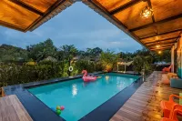 Villa Loved Beach AO Nam Mao Krabi -  Holiday Villas