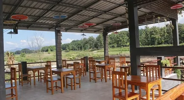 รูปภาพของเผยเสน่ห์ฝายแก้ง รีสอร์ท