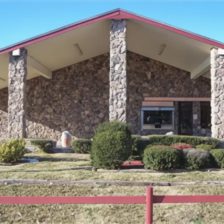 Post Oak Inn Отели в г. Эрли
