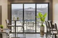 Aiden by Best Western @ South Reno - 3-Star