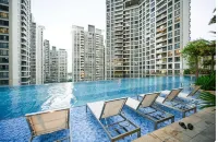 Luxury Lumière Riverside Coast Casa METRO量販店 - An Phu附近的飯店