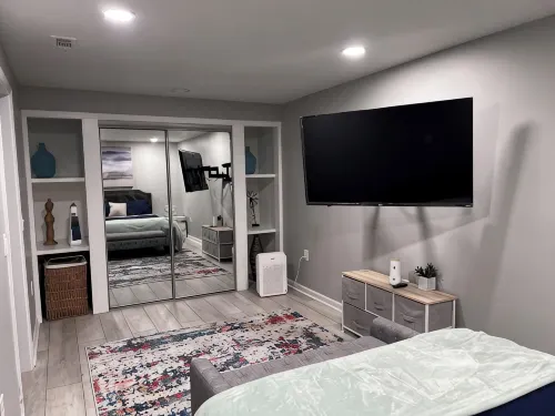 Pristine and Serene 1-BR Apt near Battery Atl