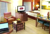 Residence Inn Fredericksburg - 駐車場