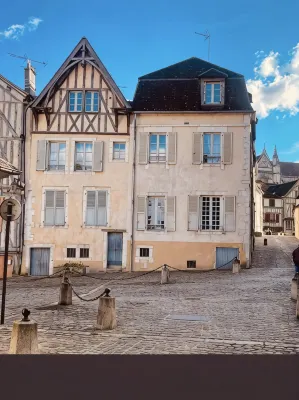Appartement le Saint-Nicolas Auxerre les Quais 생 제르맹 수도원 주변 호텔