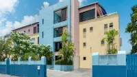 Sunset Beach - Ocean Front with Stunning Sea Views, WI-FI, AC.