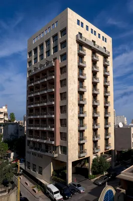 ParkTower Suites Hotel di 
