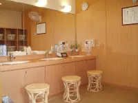 露櫻飯店山形站前店 藏王站附近的飯店