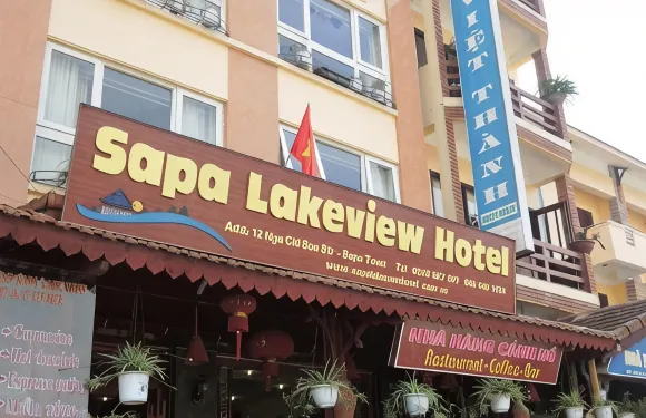 薩帕湖景酒店