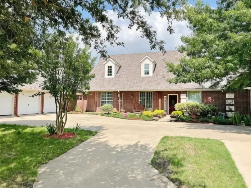 Lake Tawakoni RetreatA charming country side getaway... - Homestays