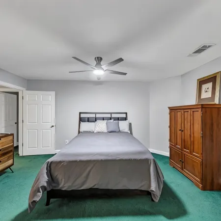 Family Retreat let this serene cul-de-sac jewel rejuvenate your mind and spirit. Hotels in Fayette County