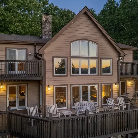 Luxury Lakeview Cabin with Hot Tub and Game Room!