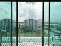 LakeView Suite @ Palazio Austin | Studio - Pools