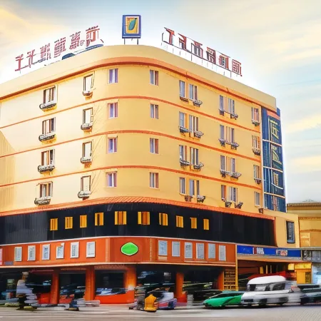 7Days Inn Chain Hotel (Huaibei Zhongtai Plaza Wanda Cinema)