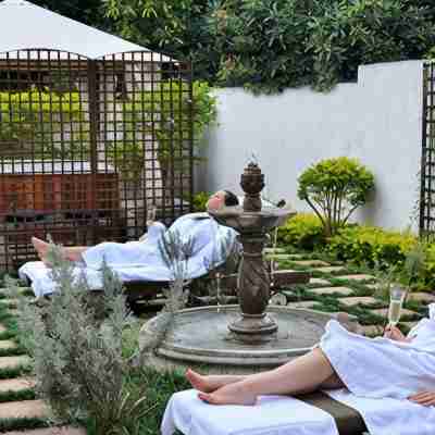 Highgrove House Country Hotel, Restaurant, Farm & Spa Hotel Exterior