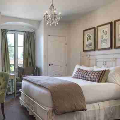 Enchante Boutique Hotel Rooms
