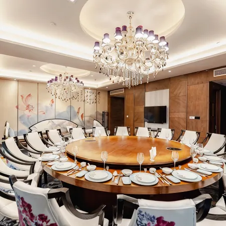 Shu Jing Holiday Hotel