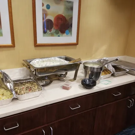 SpringHill Suites by Marriott Newark International Airport