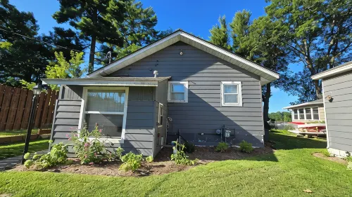 Relaxing Taylor Lake Retreat directly on the Chain of Lakes - 3つ星