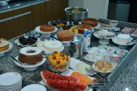 Hotel Flor de Minas - breakfast