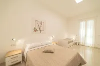 B&B Mandorlo Bianco - 4-Star