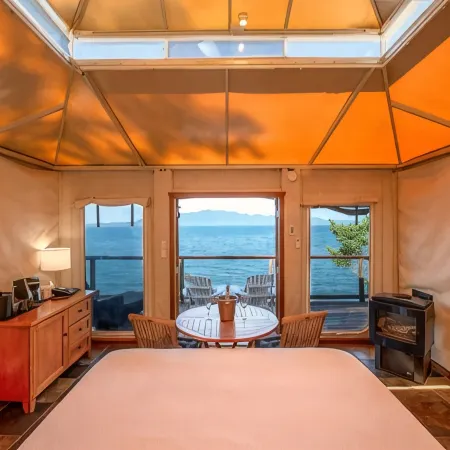 Rockwater Secret Cove Resort
