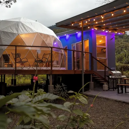 Bitzu Dome - Bijagua Riverside Glamping