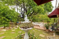 A Private Cottage Just Steps Away From the Beach and Hip Strip Các khách sạn ở 