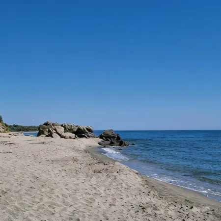 Apartment in residence with two swimming pools 100m from the beach