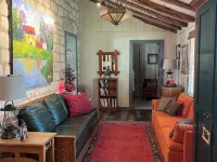 NEW! Historic Guest Home on Main - Heart of Town Hotels in Salado
