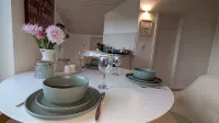 2 room apartment touring view at the Kaiserberge motorcycle / bicycle garage - 公寓