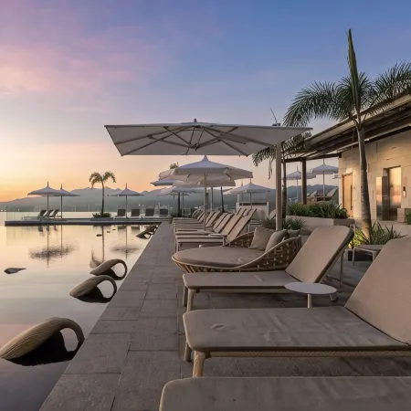Exclusive 3-bedroom apartment in luxurious  beach front condo in Bucerías