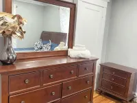 3bedroom apartment in Teaneck with AC, WiFi, 12 miles from Times Square NYC. Hotels in Teaneck