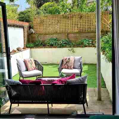 Garden flat in central Hove, close to the beach, shops, bars and restaurants Hotel Exterior