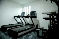 Yimen Liufangge Design Guesthouse (Southem Sichuan Bamboo Sea China Giant Panda Garden) - Gym