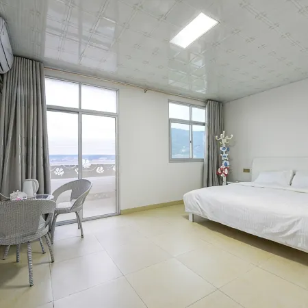 Beiqi Tantu Seaside Hostel