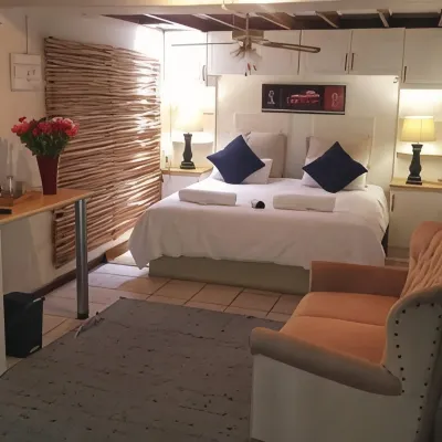 Lodge Strand (The) Hotels near Koop Sentrum