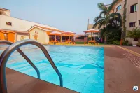 Hotel le Pelican - Rooftop Pools