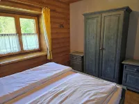 Ellmau: Quaint holiday home, 350 m to the mountain railway in the mountain doctor village