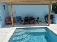 Island House Private Pool • Safe Gated Community! - สระว่ายน้ำส่วนตัว