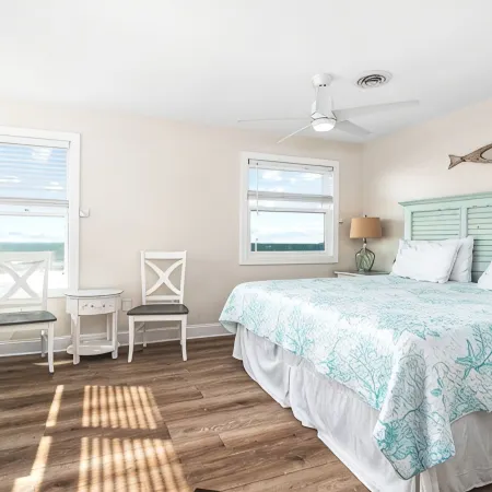 Oceanfront Updated 5BR Duplex. Dog friendly!